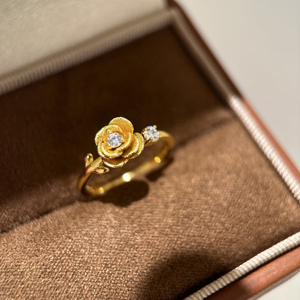 Flower Ring - Adjustable