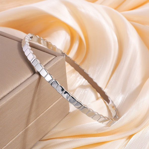 Irregular Bracelet